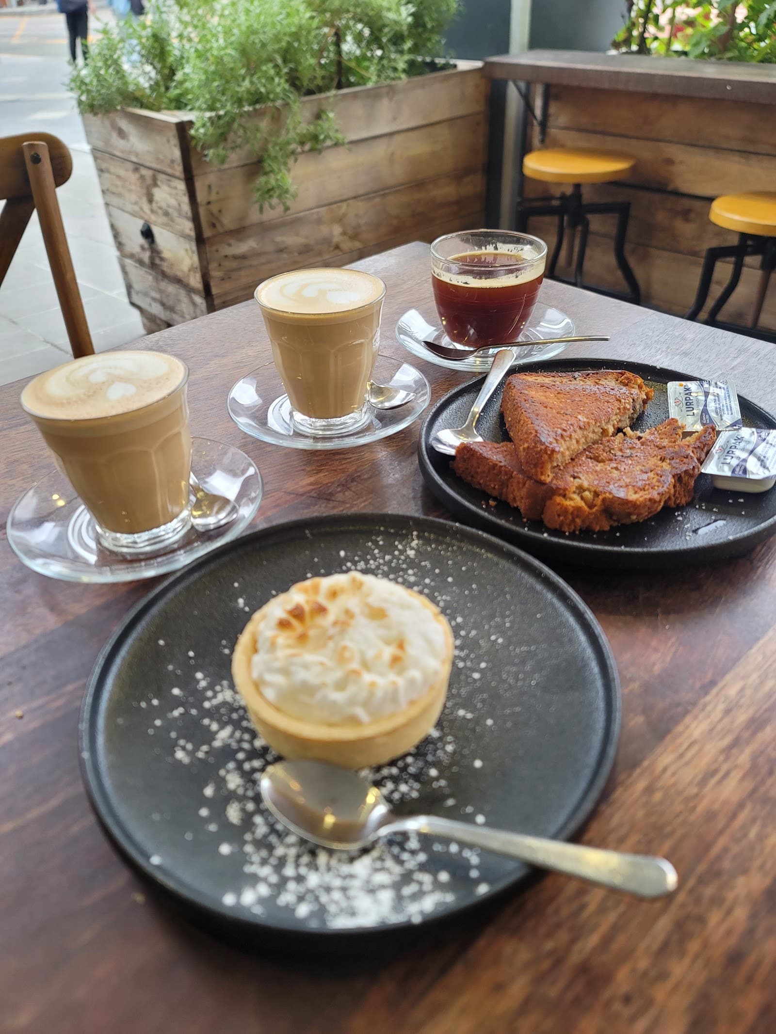 Grounding Cafe — Surfers Paradise, Gold Coast