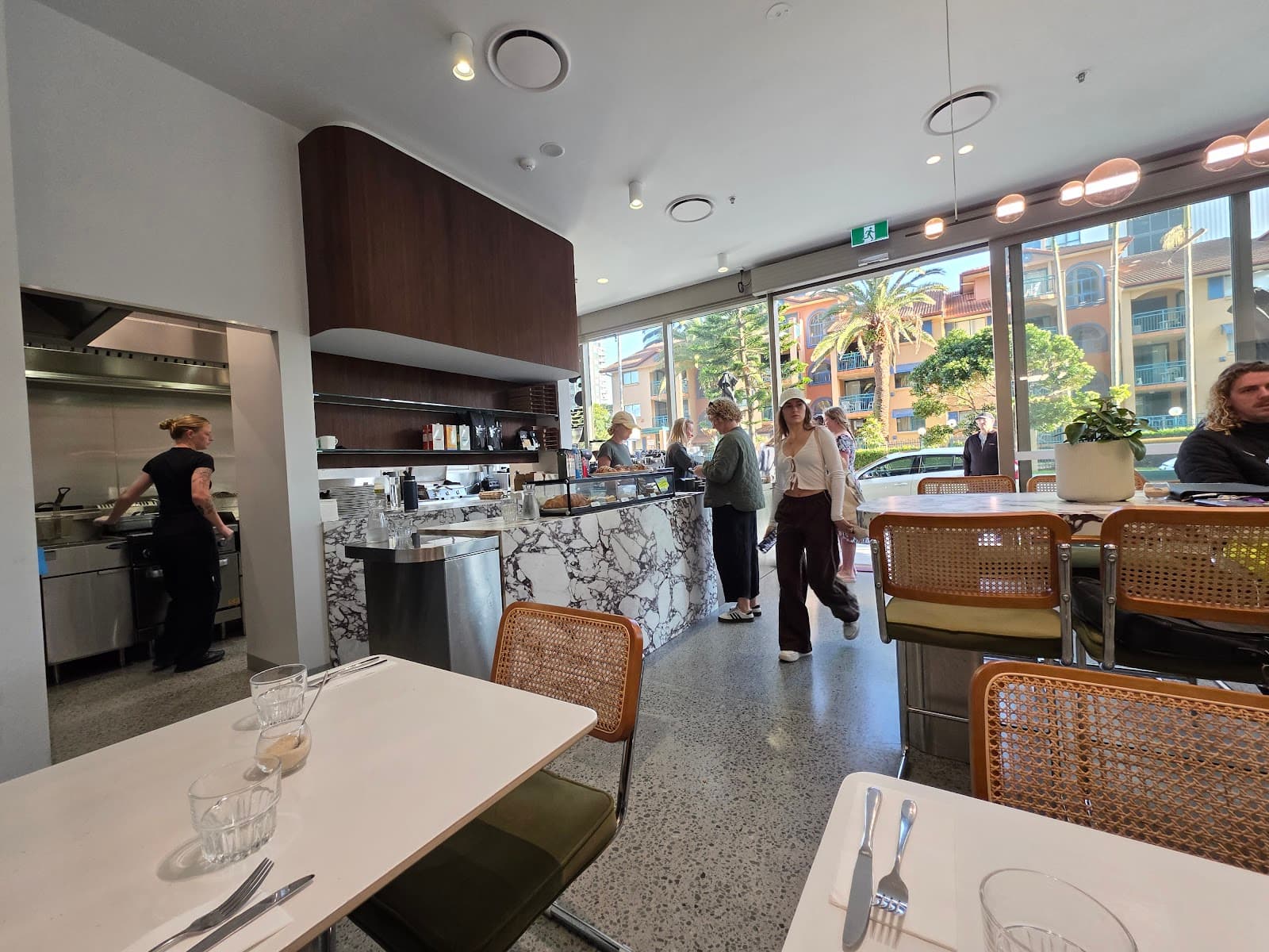 Sonder Broadbeach — Broadbeach, Gold Coast