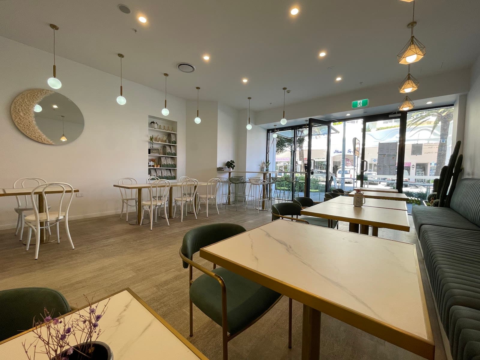Moli Patisserie & Cafe — Broadbeach, Gold Coast