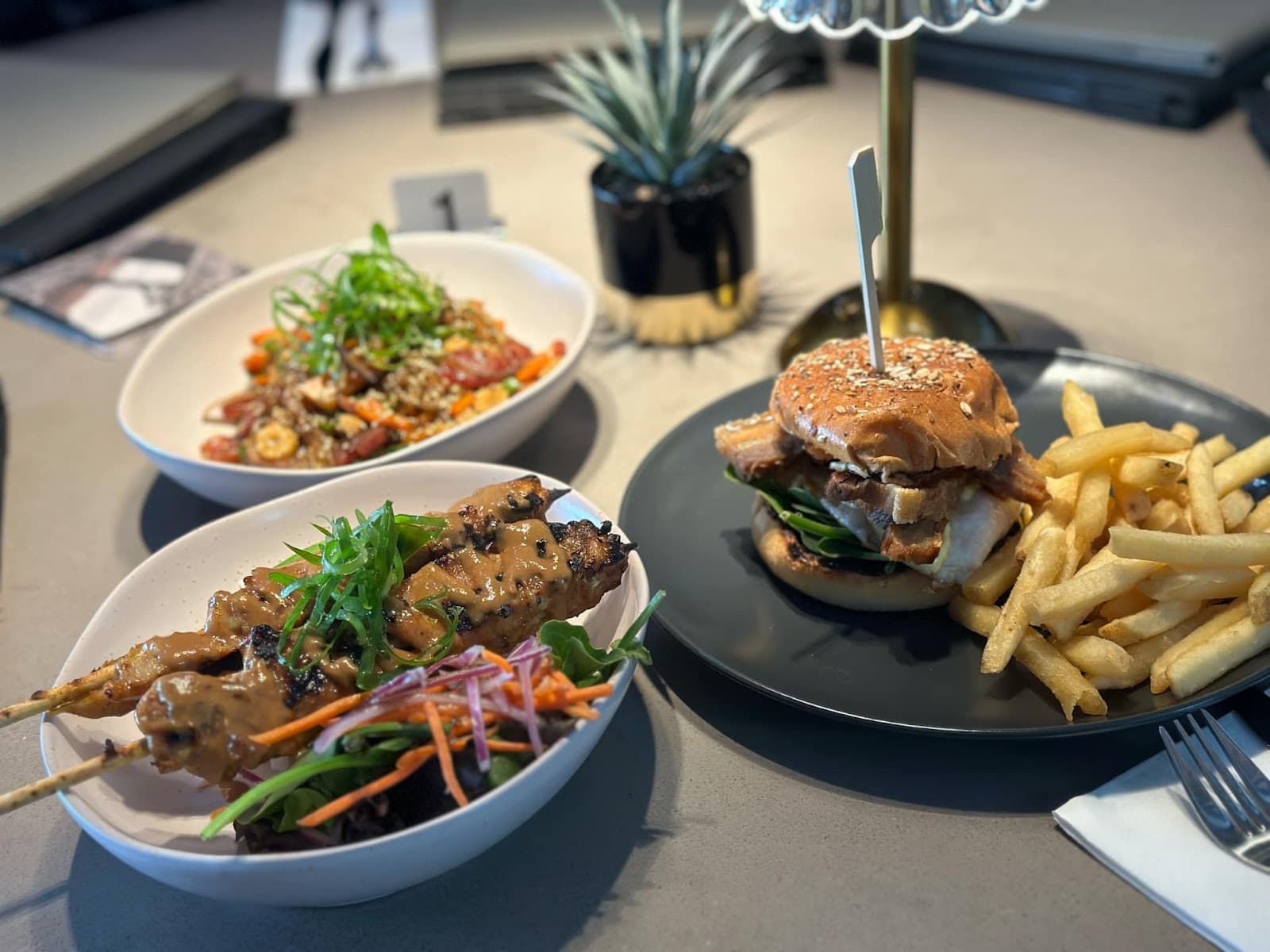 Drunken Monkey Cafe Bar & Restaurant Broadbeach — Broadbeach, Gold Coast