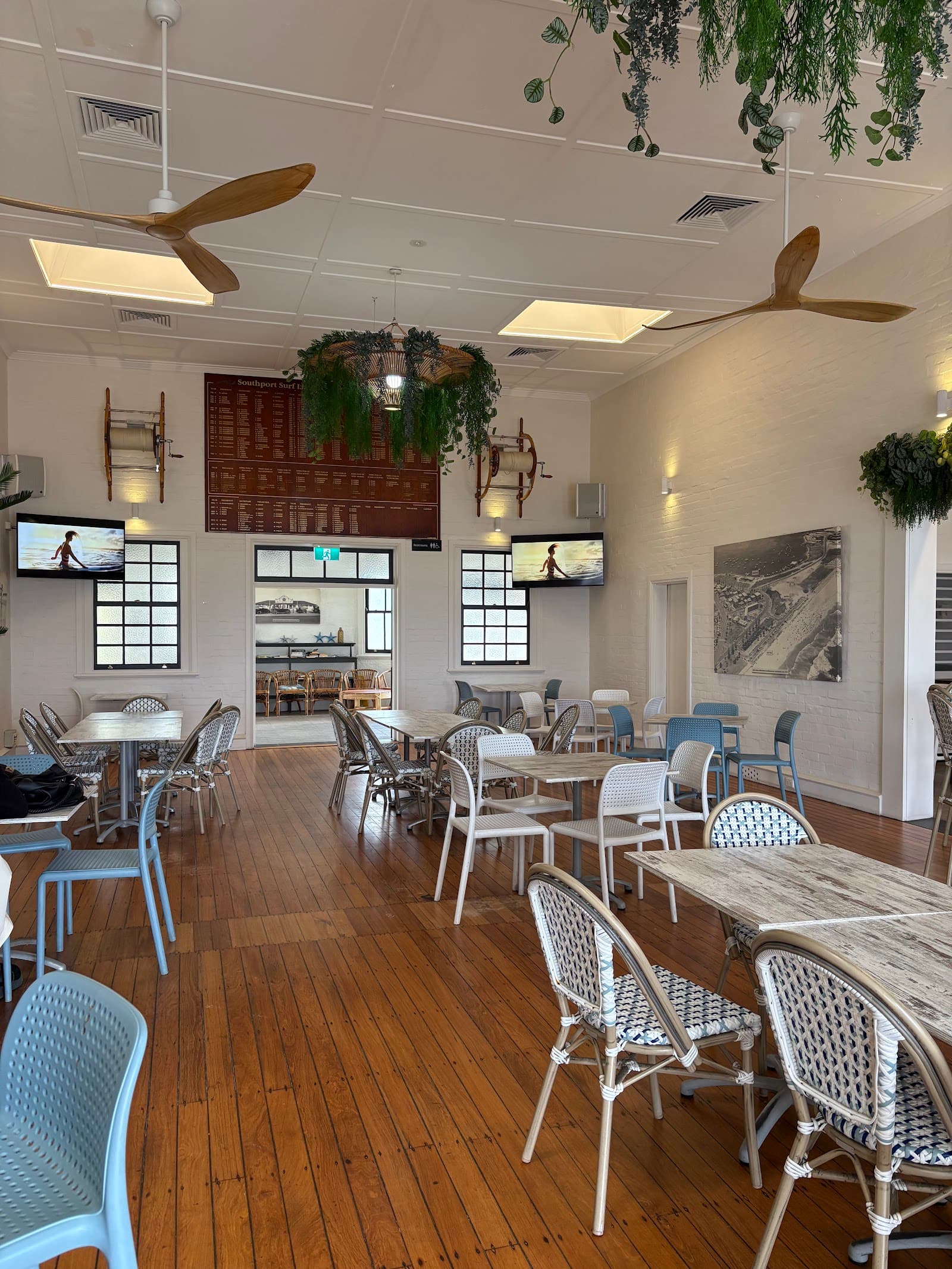 Main Beach Pavilion Café — Main Beach, Gold Coast