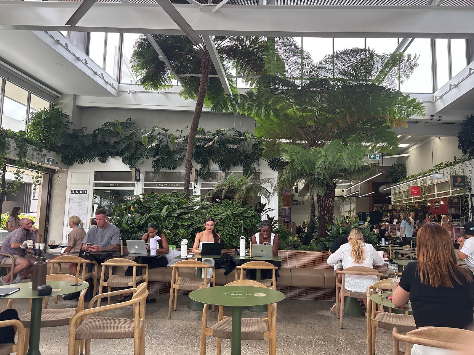 The Oxley 1823 Atrium — Mermaid Beach, Gold Coast