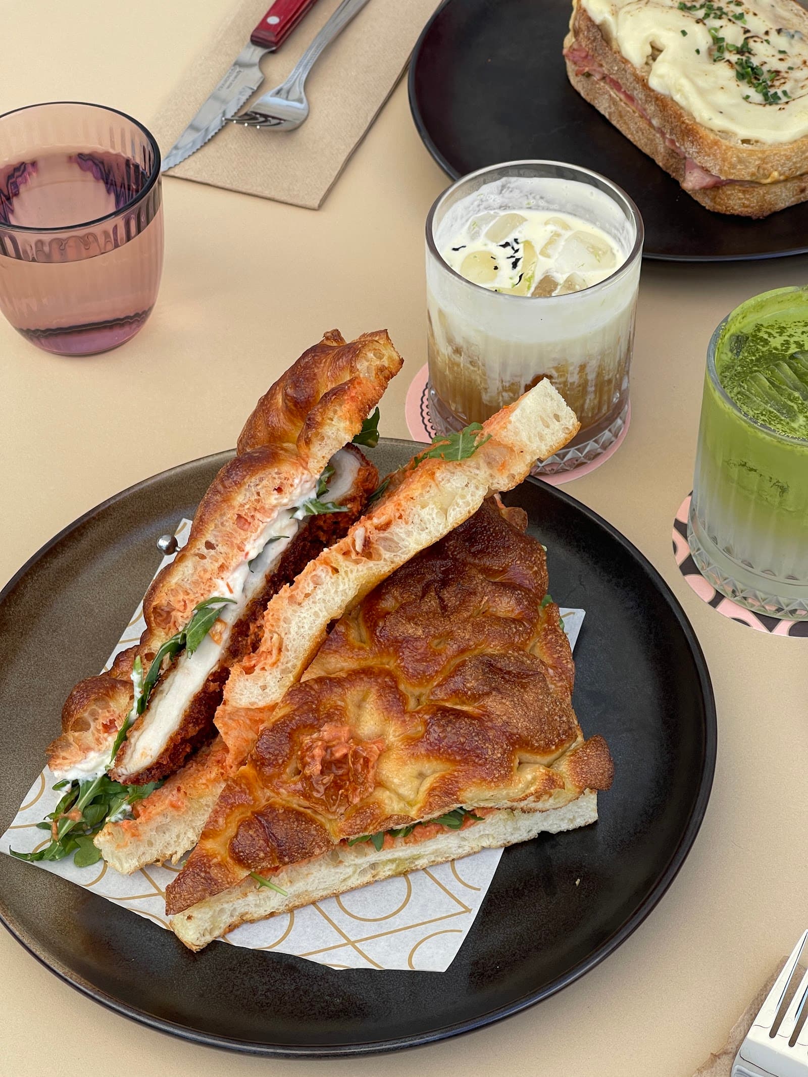 Velvet Café & Lounge — Miami, Gold Coast