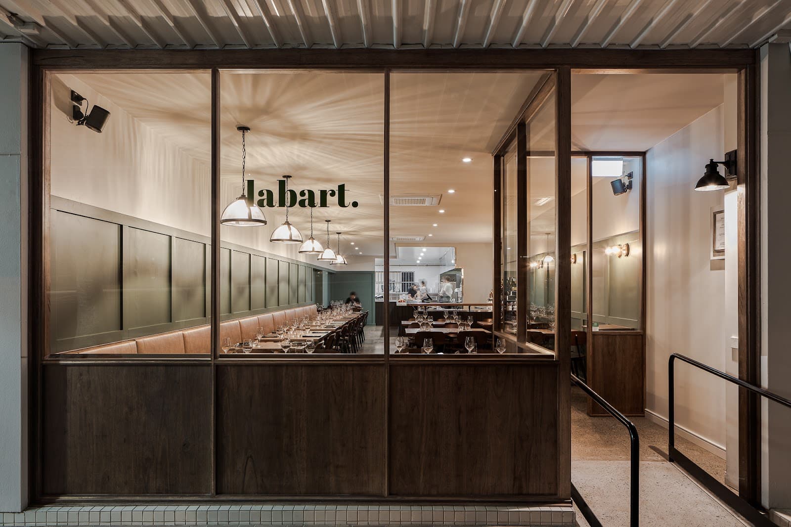 Restaurant Labart — Burleigh Heads, Gold Coast