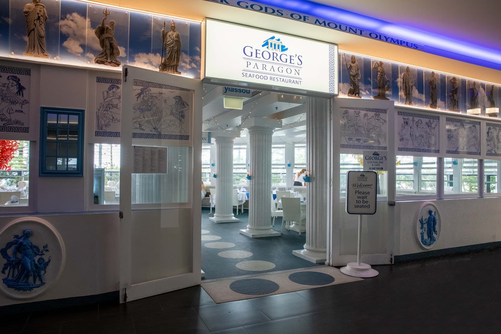 George's Paragon Coolangatta — Coolangatta, Gold Coast