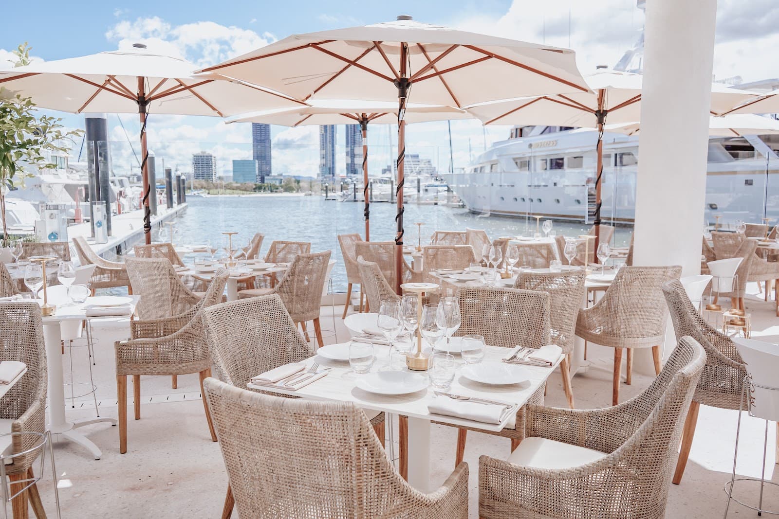 MĀRE Restaurant by La Luna — Main Beach, Gold Coast