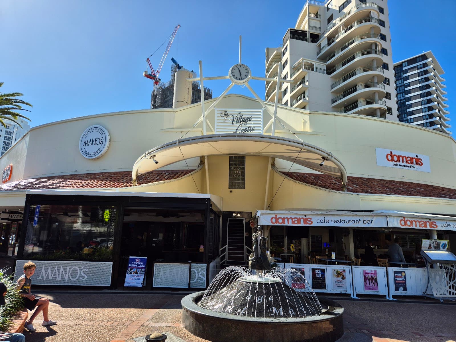 Domanis Cafe Restaurant Bar — Main Beach, Gold Coast