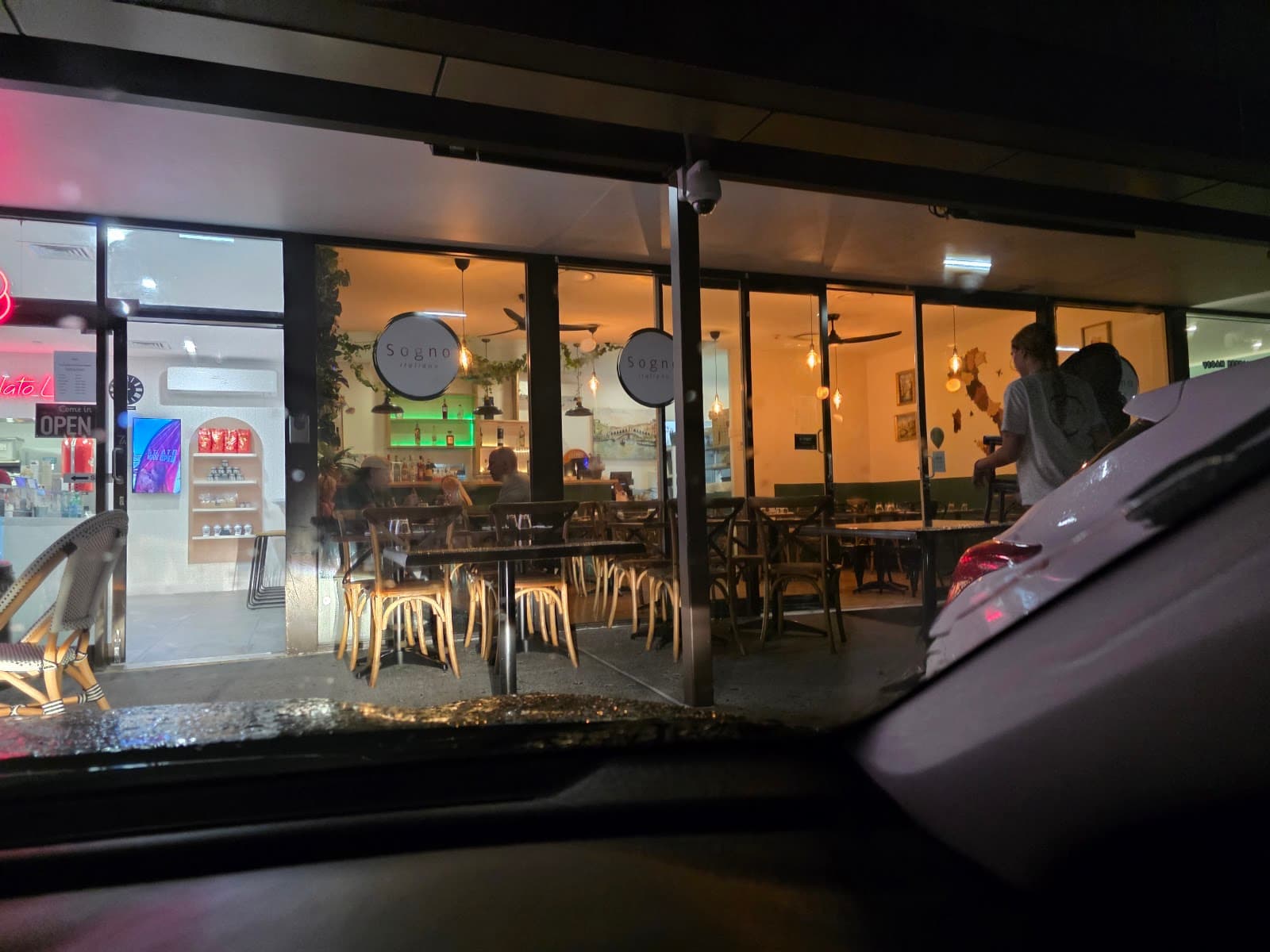 Sogno Italiano Mermaid Waters — Mermaid Beach, Gold Coast