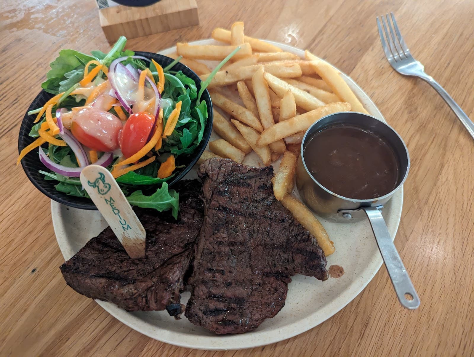 Alleys Restaurant at Currumbin RSL — Currumbin, Gold Coast