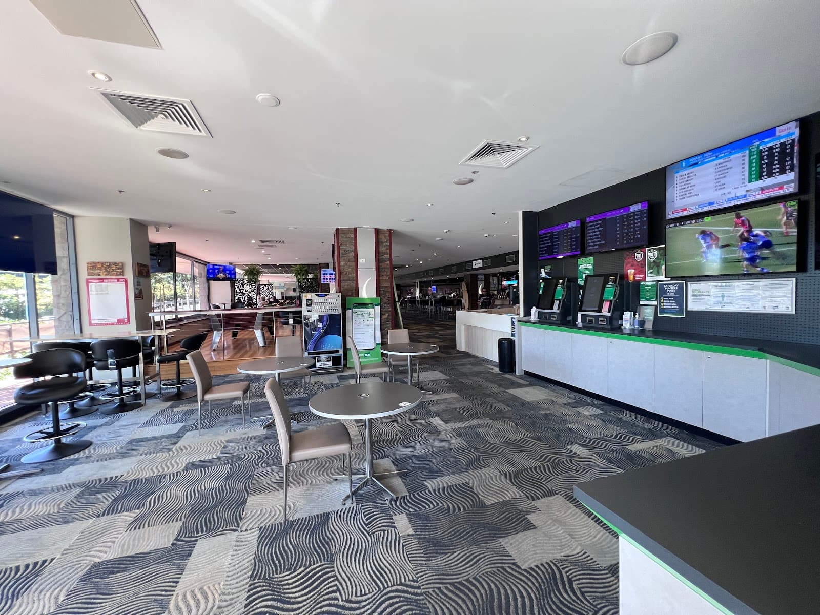 Club Burleigh — Burleigh Heads, Gold Coast