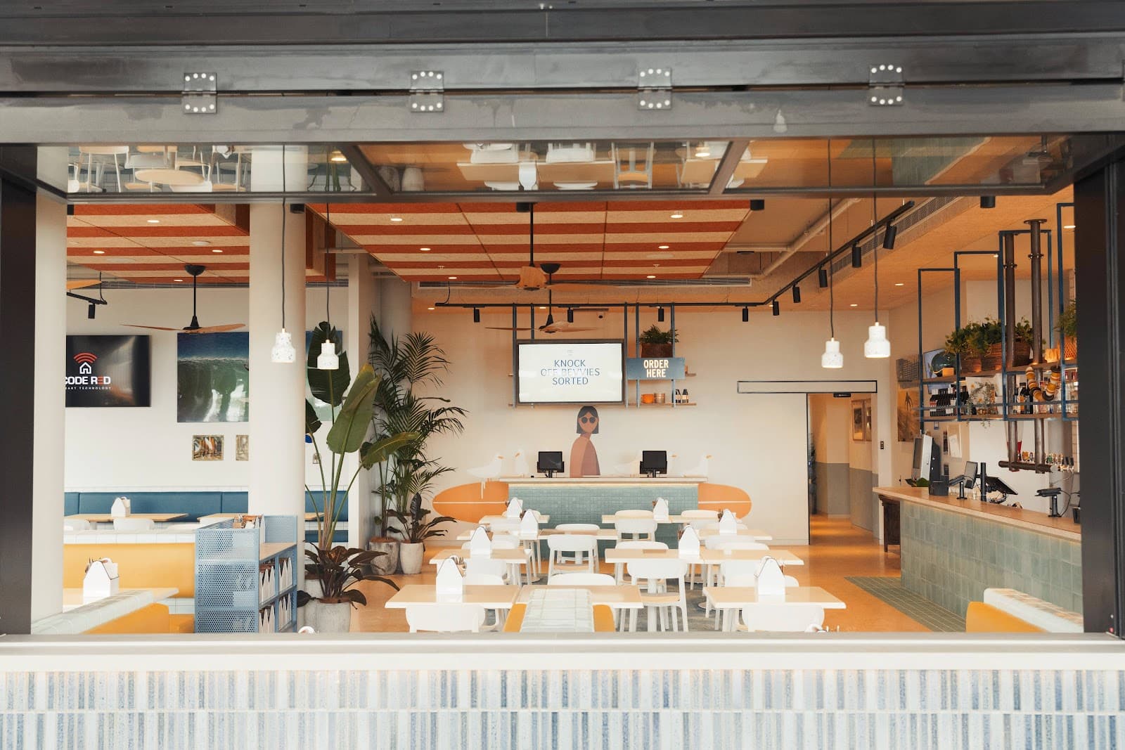 Kirra Beach Hotel — Coolangatta, Gold Coast