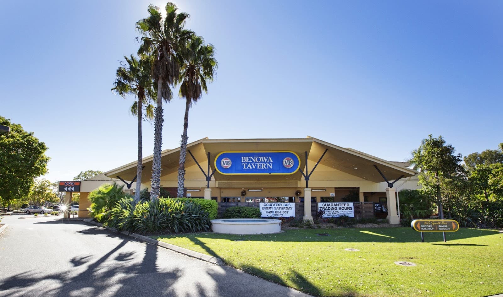 Benowa Tavern — Southport, Gold Coast