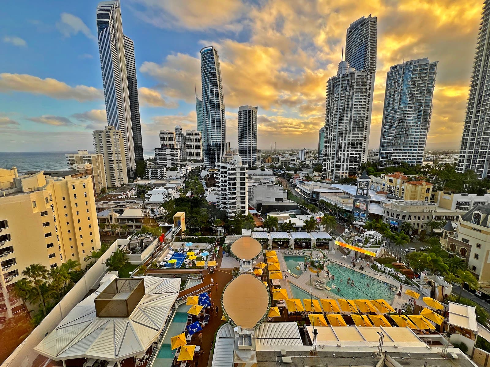 Cali Beach — Main Beach, Gold Coast