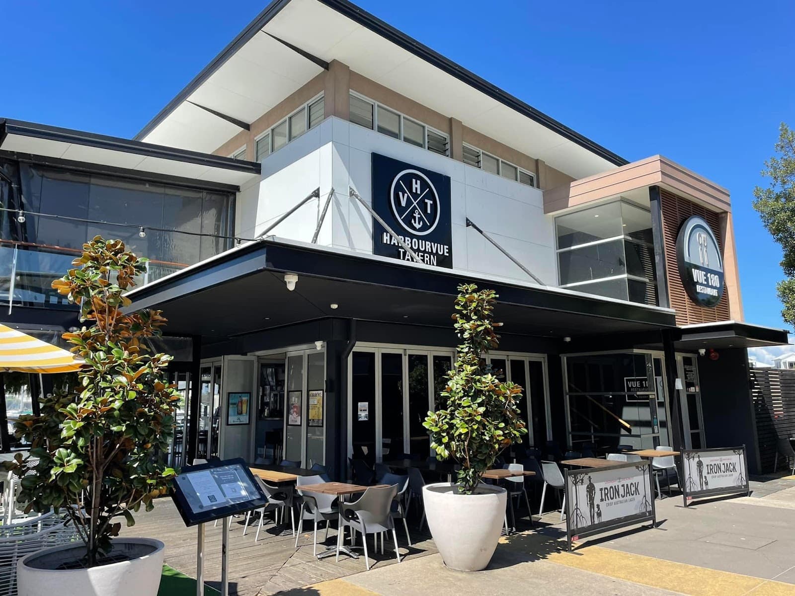 HarbourVue Tavern — Hope Island, Gold Coast