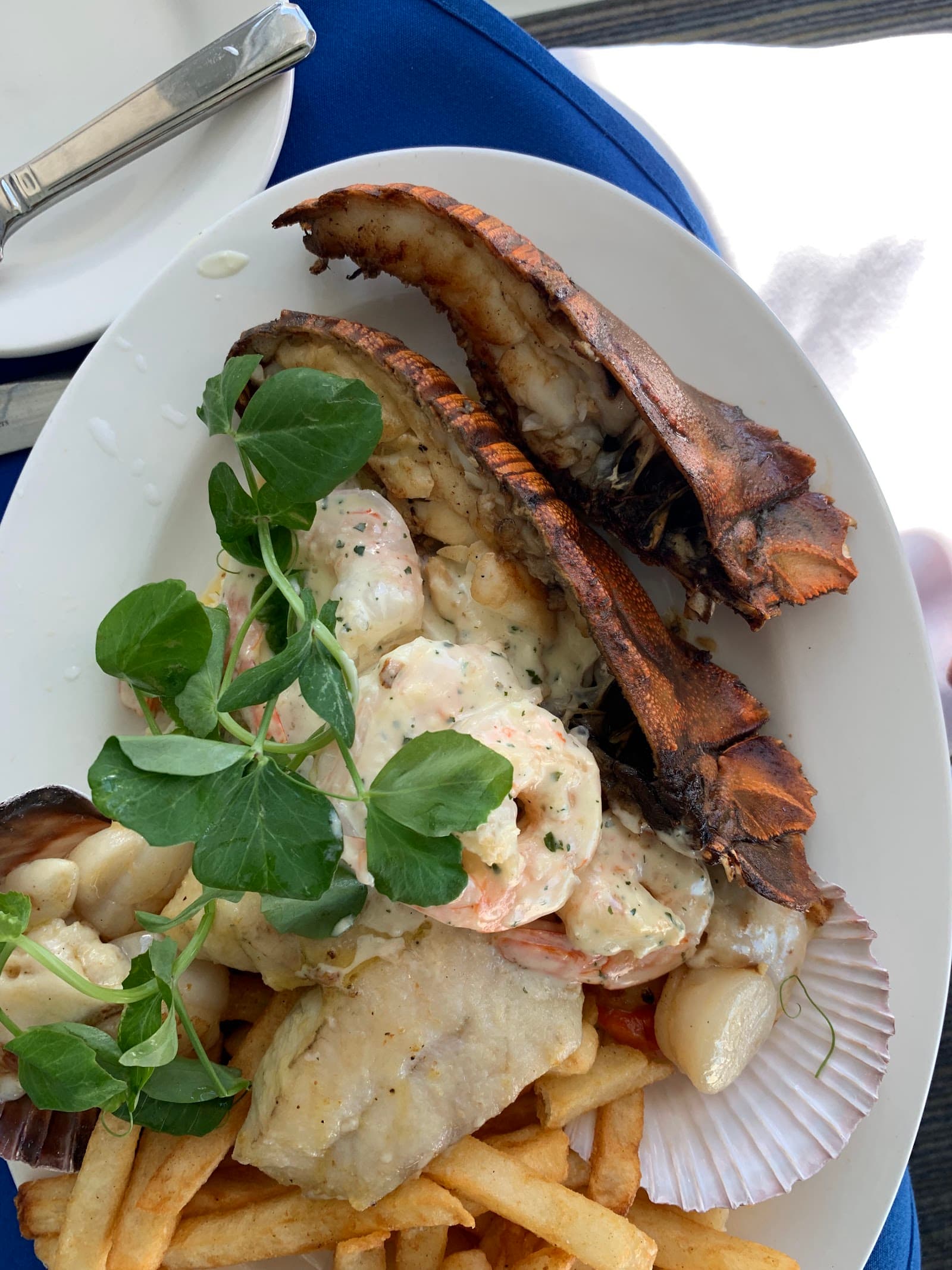 George's Paragon Pizza & Wine Bar — Hope Island, Gold Coast