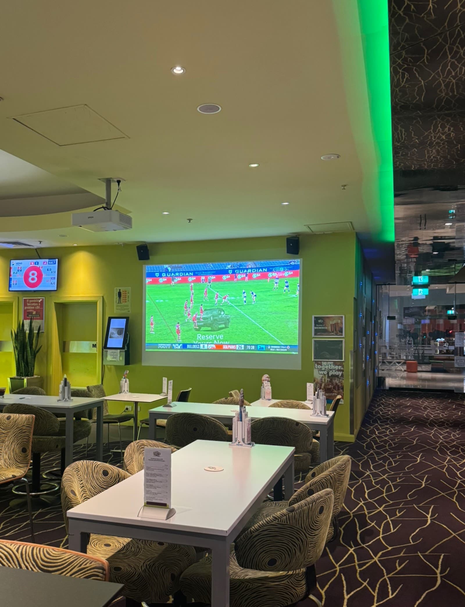 TC's Bar & Entertainment — Broadbeach, Gold Coast