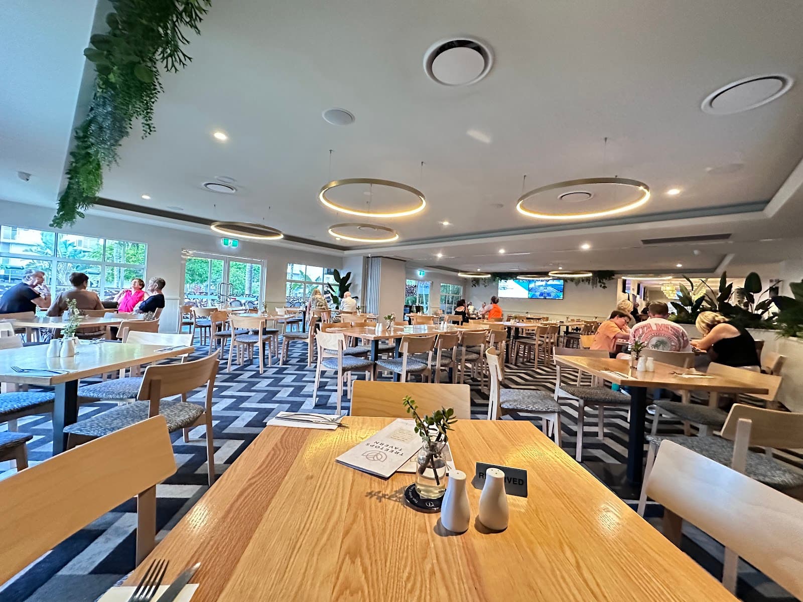 Treetops Tavern — Burleigh Heads, Gold Coast