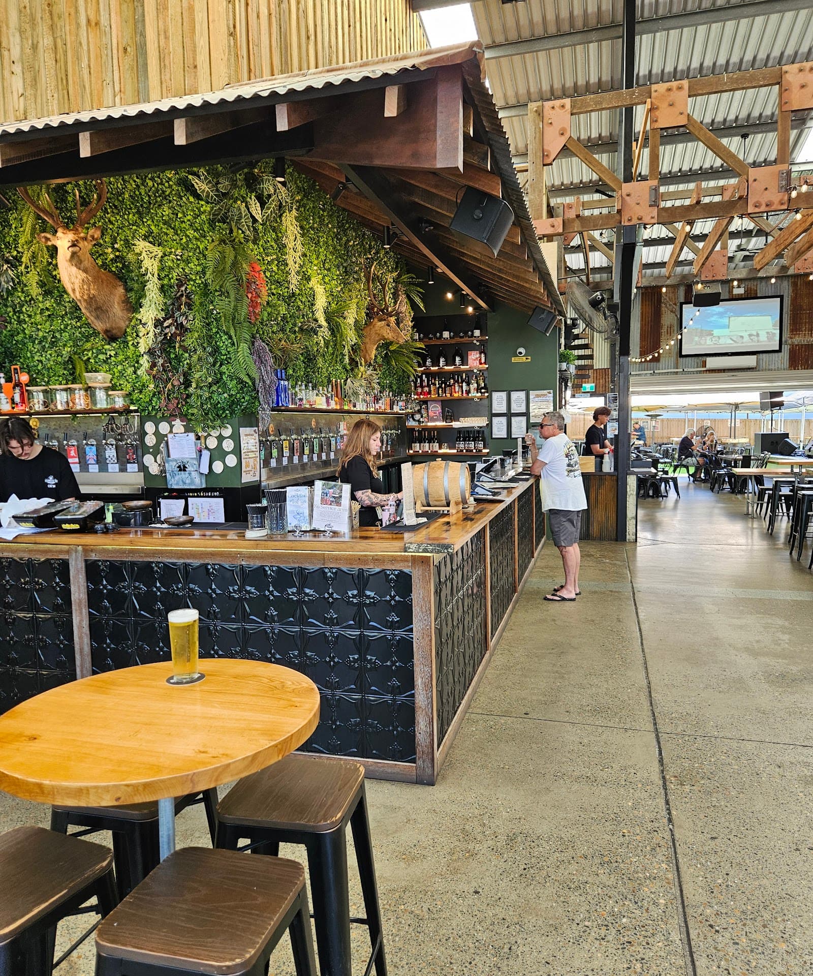 Hound and Stag Brewing Co — Hope Island, Gold Coast