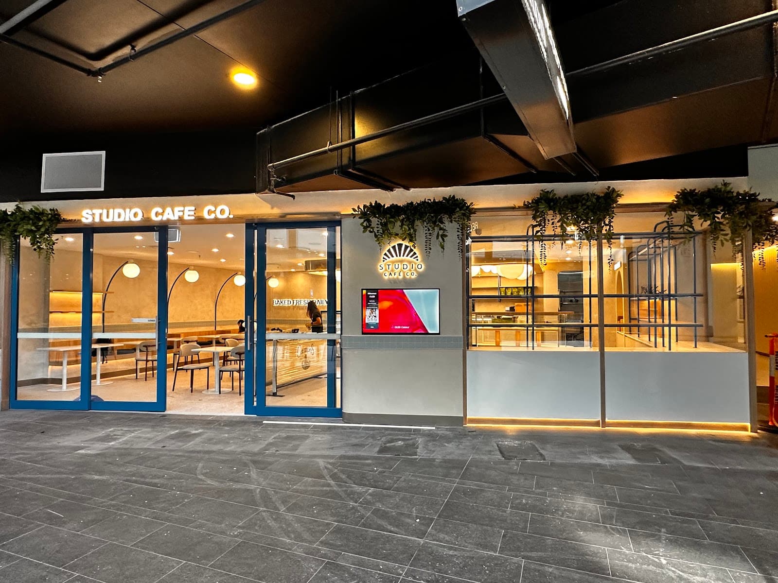 STUDIO Cafe Co. — Surfers Paradise, Gold Coast