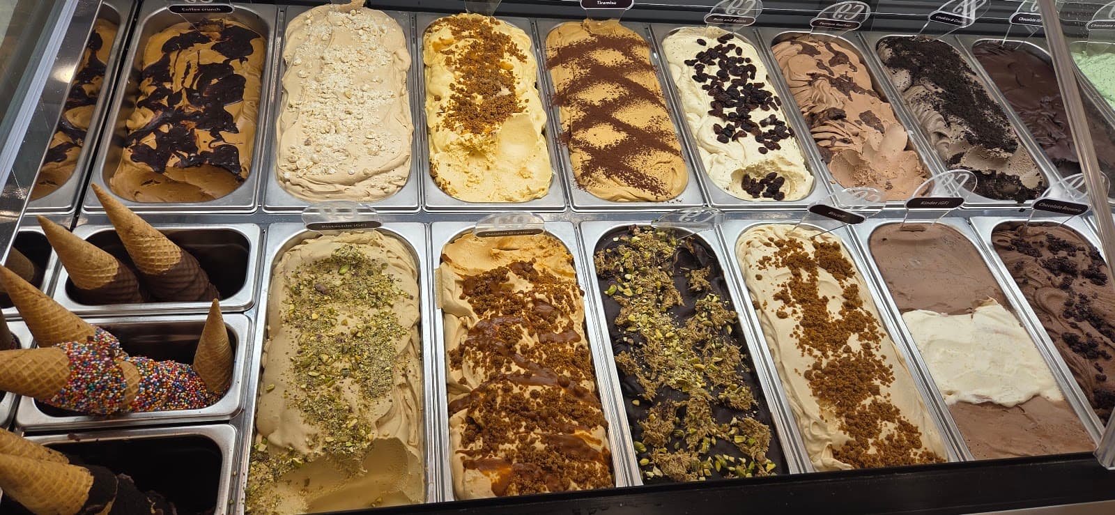 C9 Chocolate & Gelato Surfers Paradise — Southport, Gold Coast