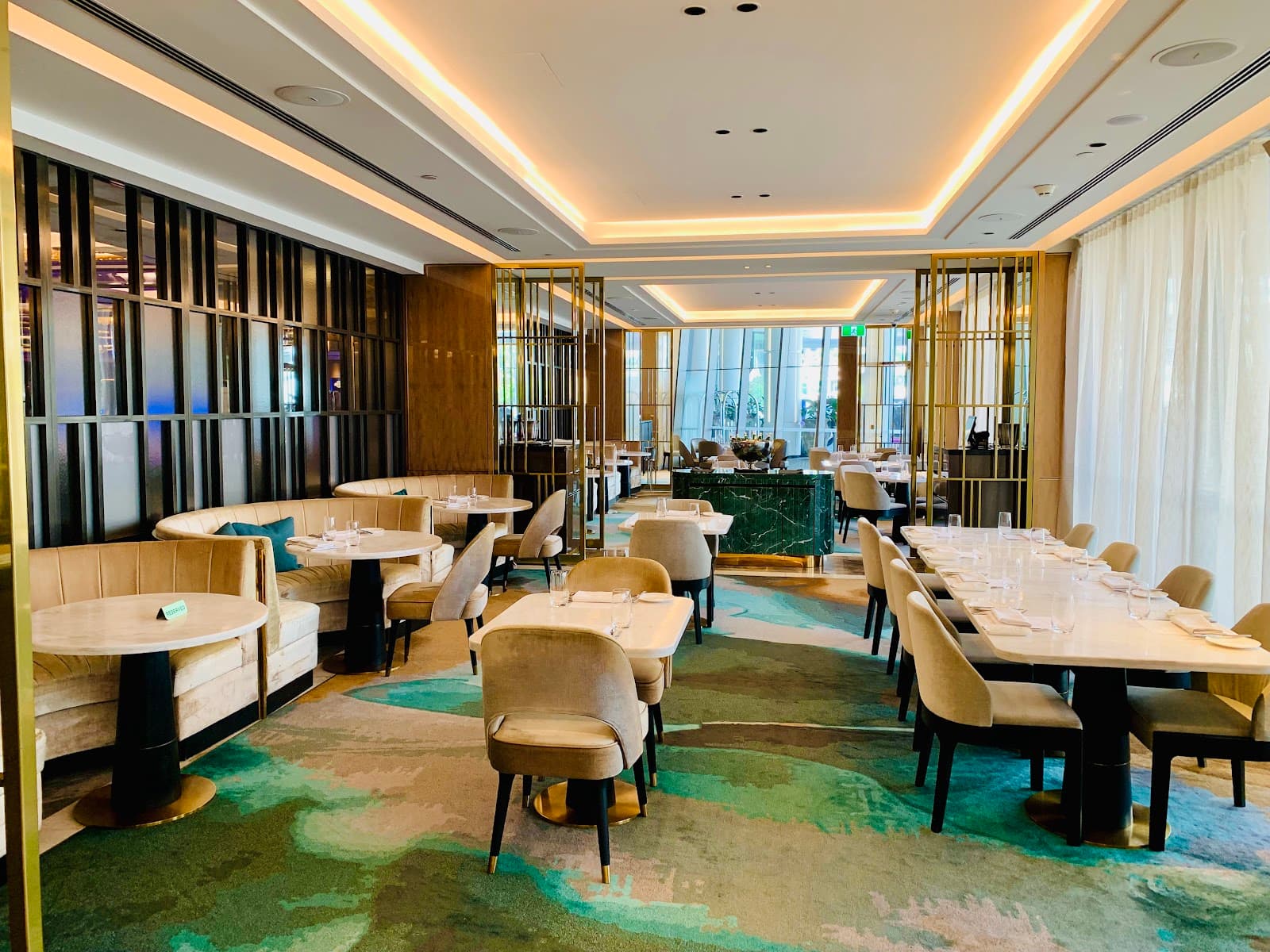 Sovereign Dining — Broadbeach, Gold Coast