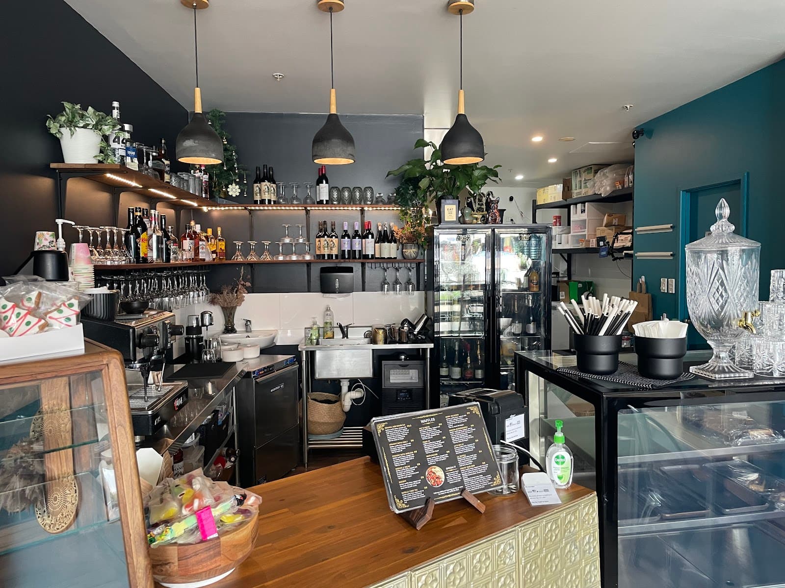 Waffle & Bean Dessert Bar Burleigh Heads — Miami, Gold Coast