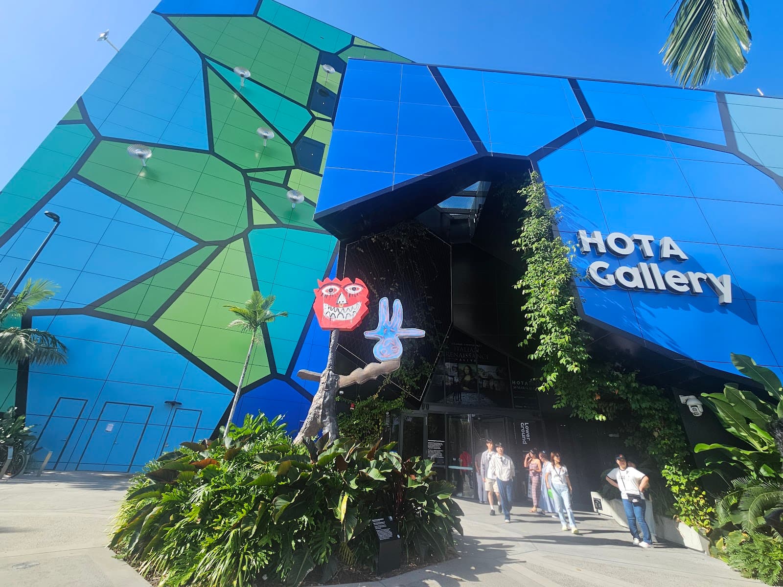 HOTA Gallery — Hope Island, Gold Coast