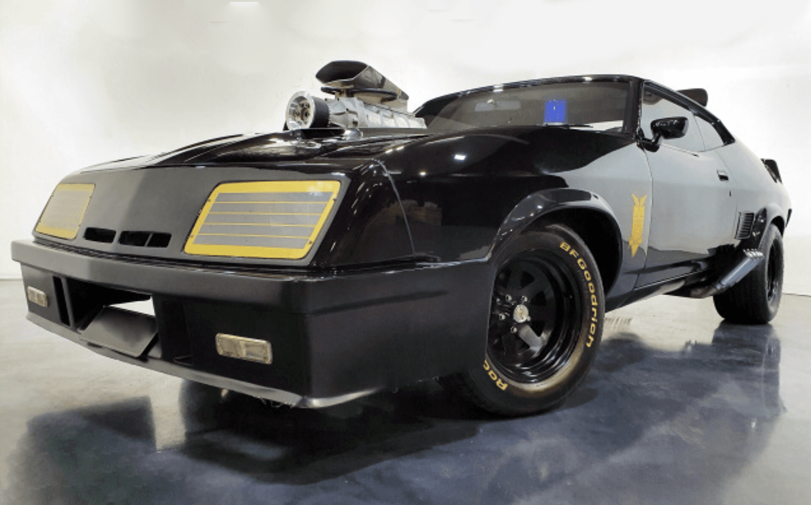 MUSCLE CAR MUSEUM — Palm Beach, Gold Coast