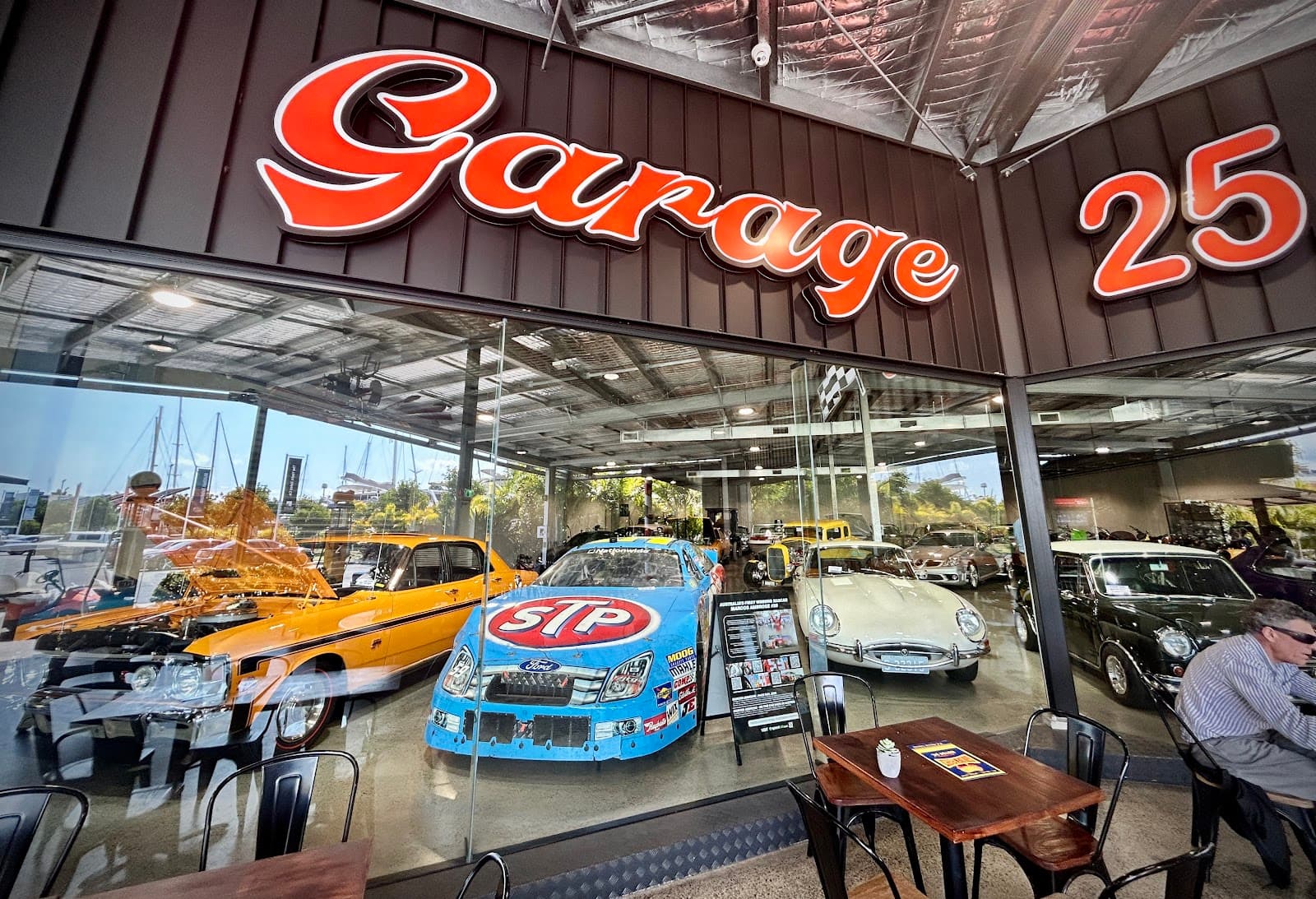 Garage 25 — Hope Island, Gold Coast