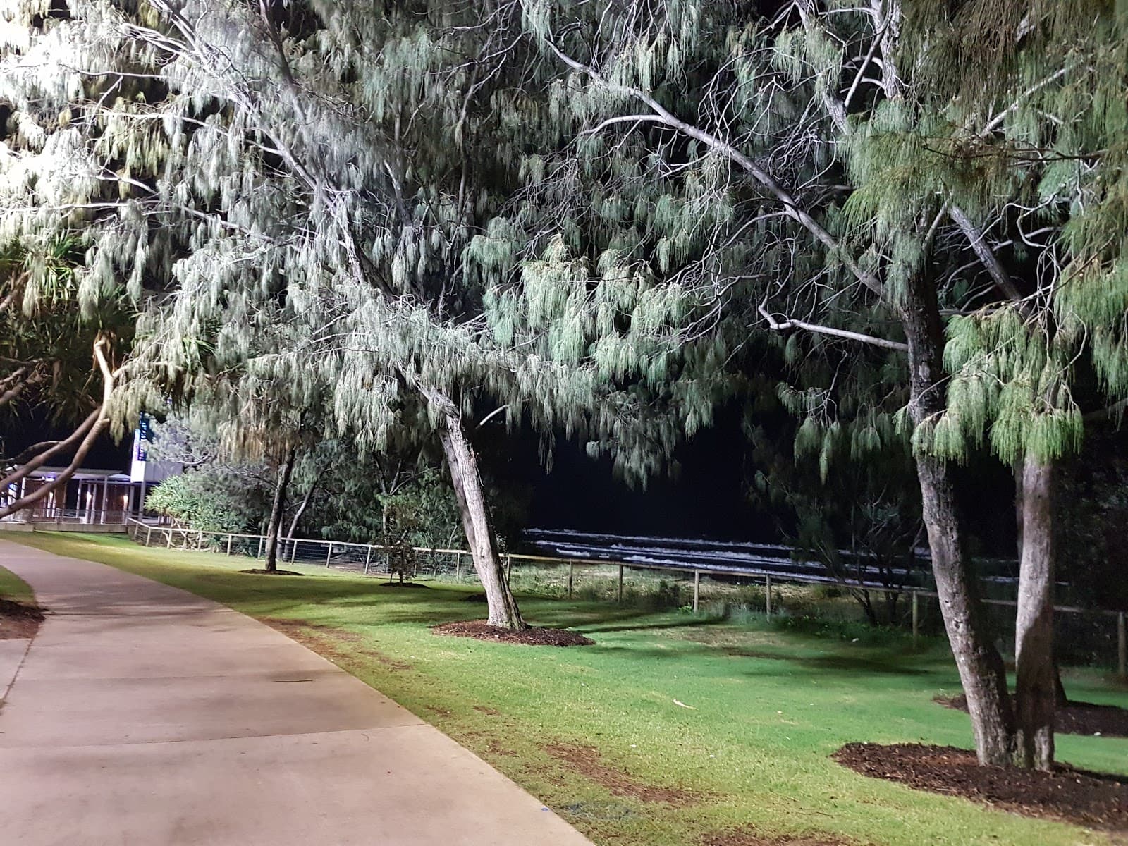 Eileen Peters Park — Surfers Paradise, Gold Coast