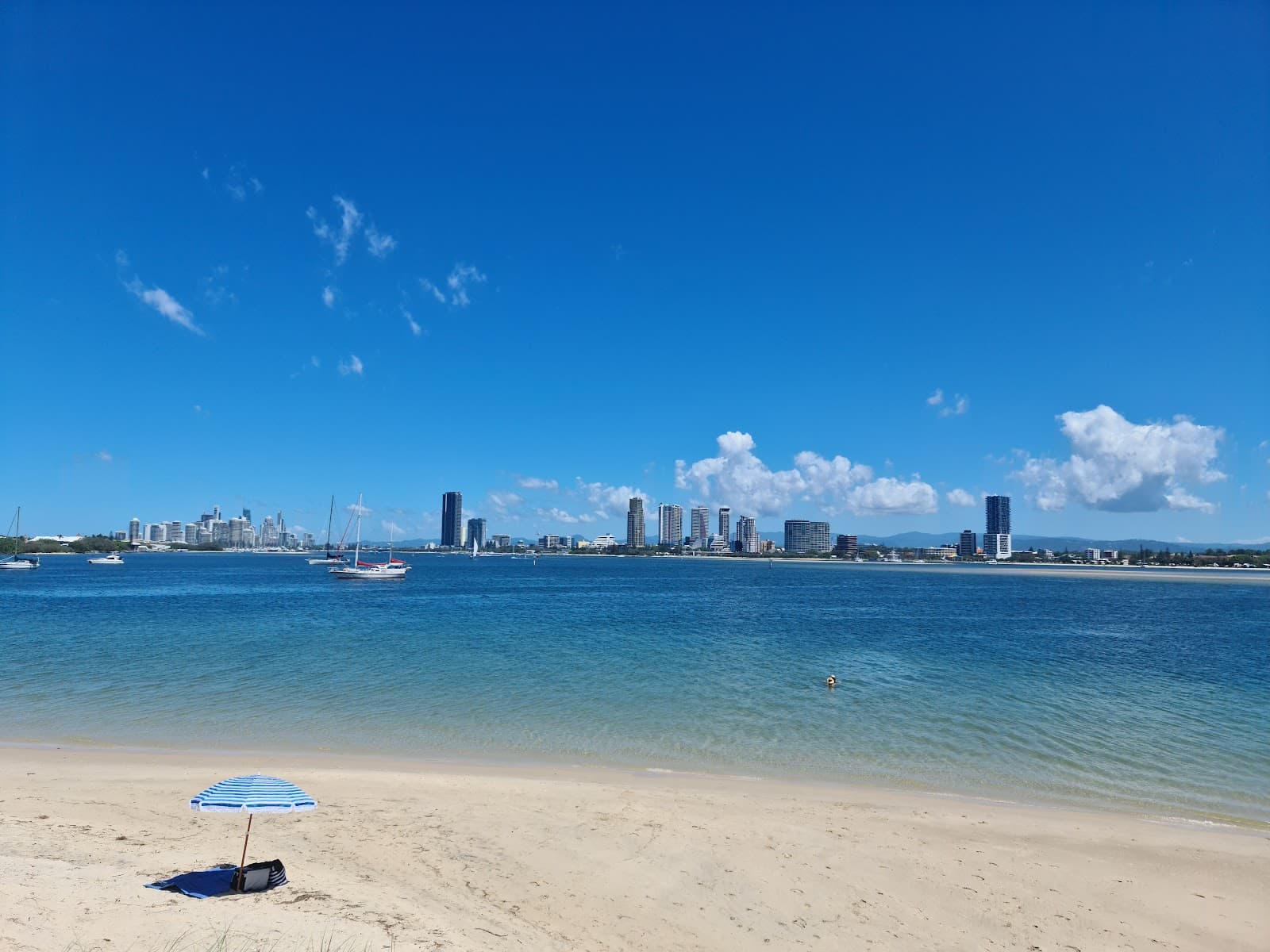 Doug Jennings Park — Main Beach, Gold Coast