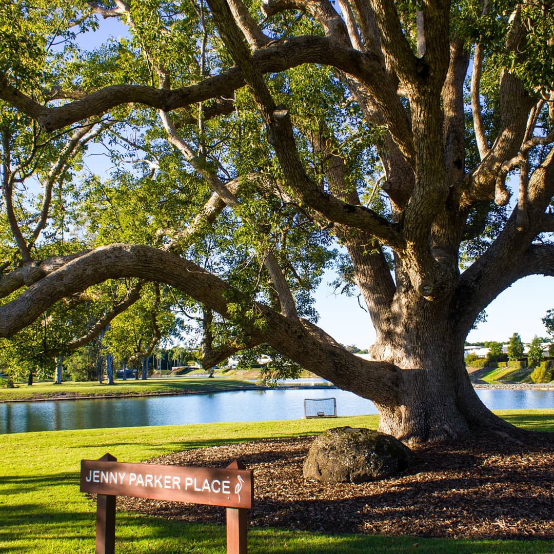 Jenny Parker Place — Hope Island, Gold Coast