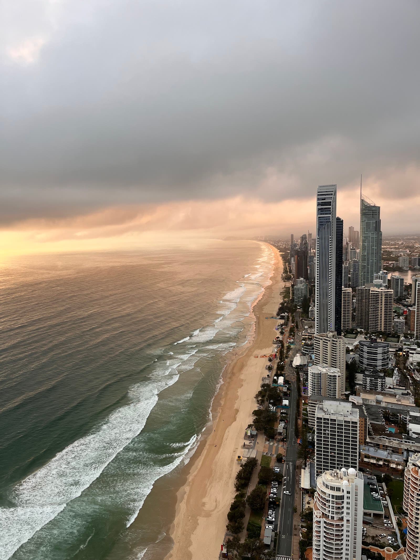 The Surfers Paradise Beach Gold Coast — Surfers Paradise, Gold Coast