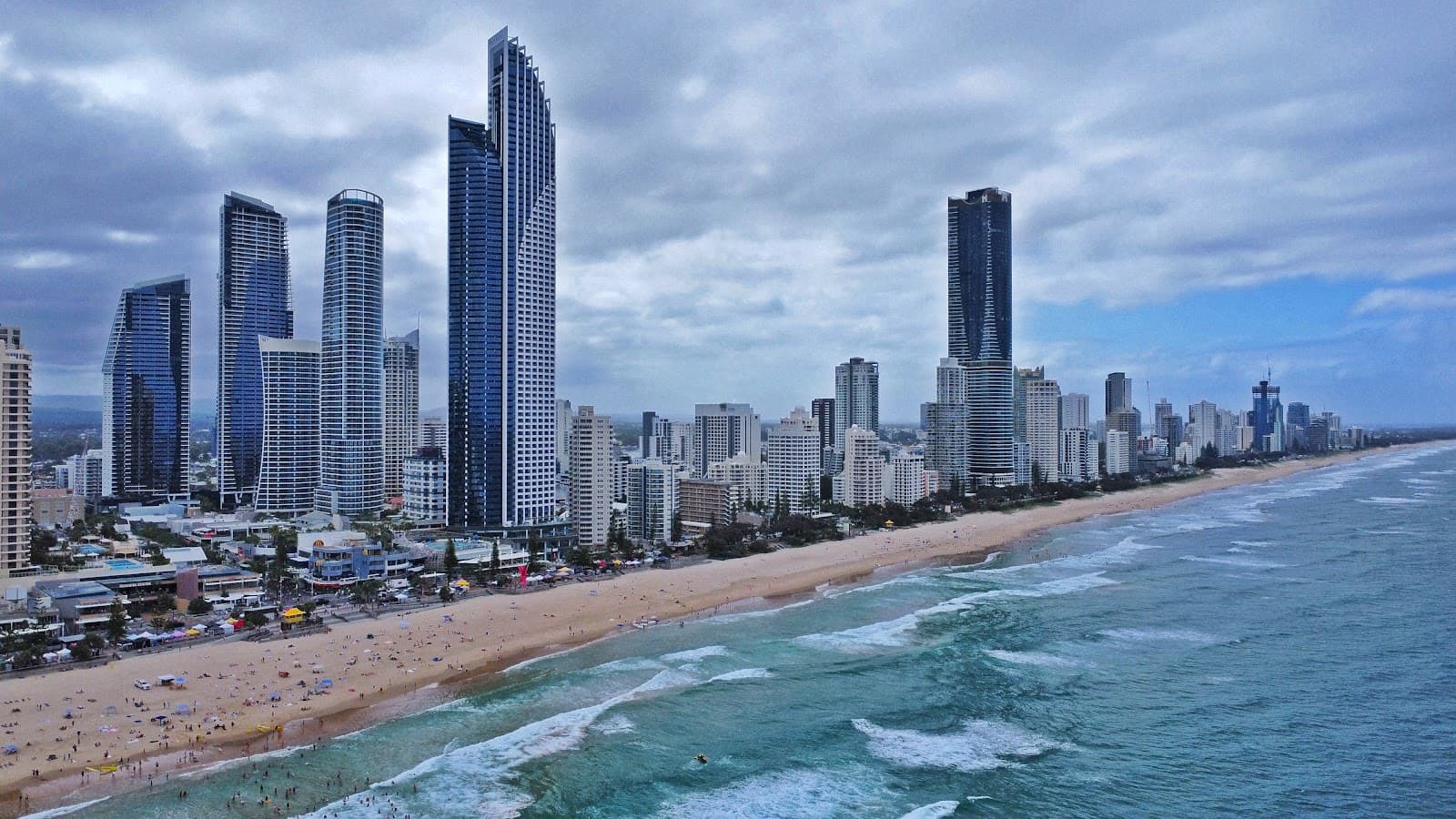 Northcliffe Beach — Surfers Paradise, Gold Coast