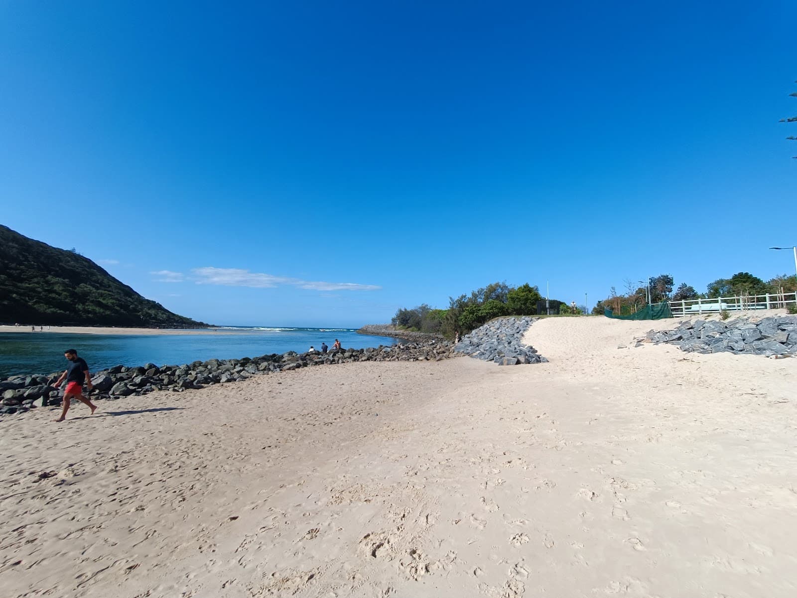 Tallebudgera Creek Beach — Burleigh Heads, Gold Coast