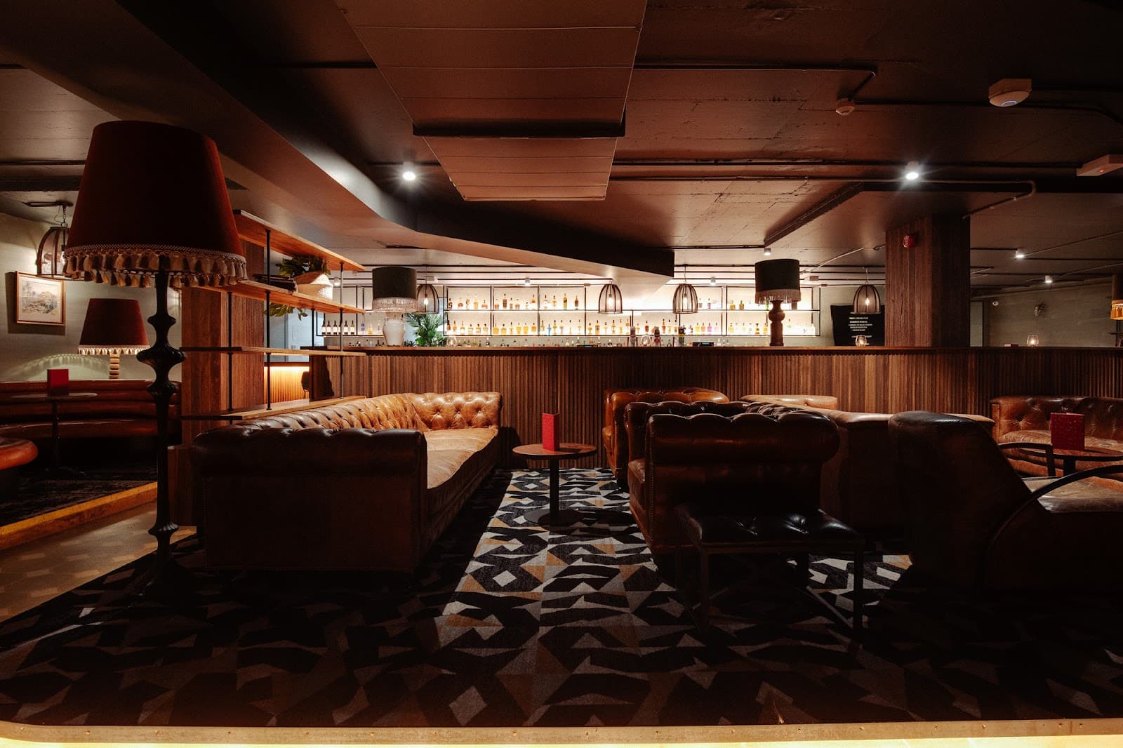 Duke's Parlour — Surfers Paradise, Gold Coast
