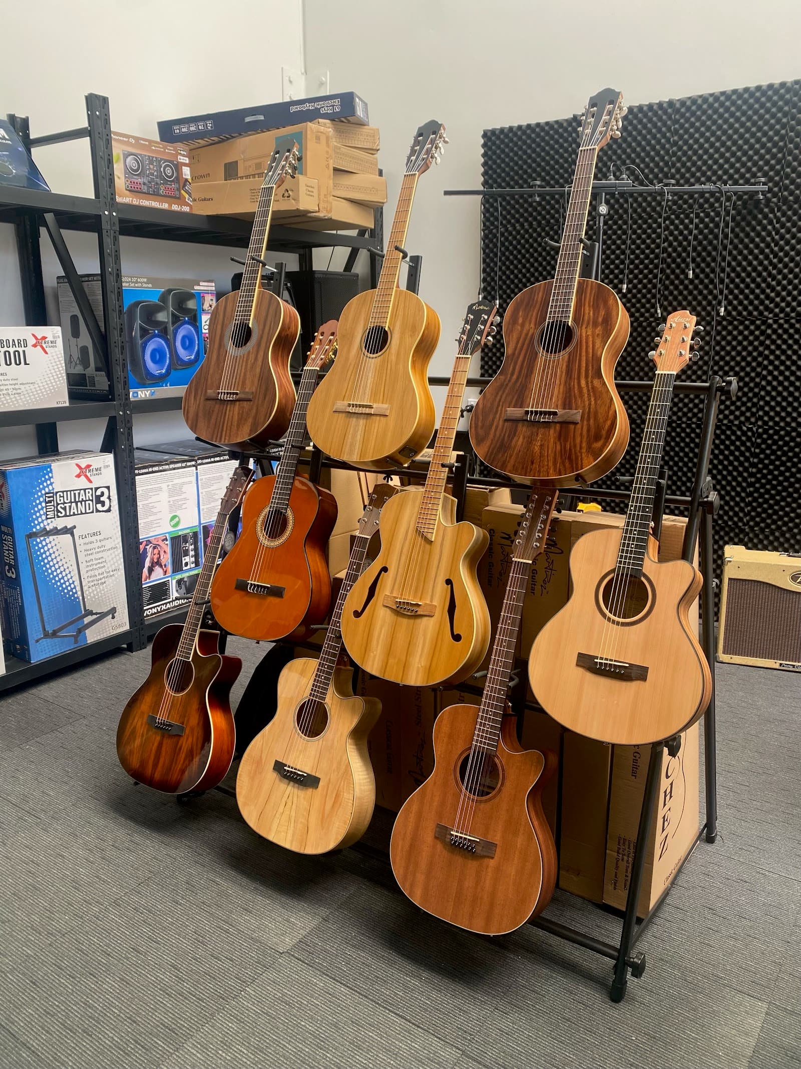 Muzic Man Australia (Robina Town Centre) - The Kitchens — Robina, Gold Coast