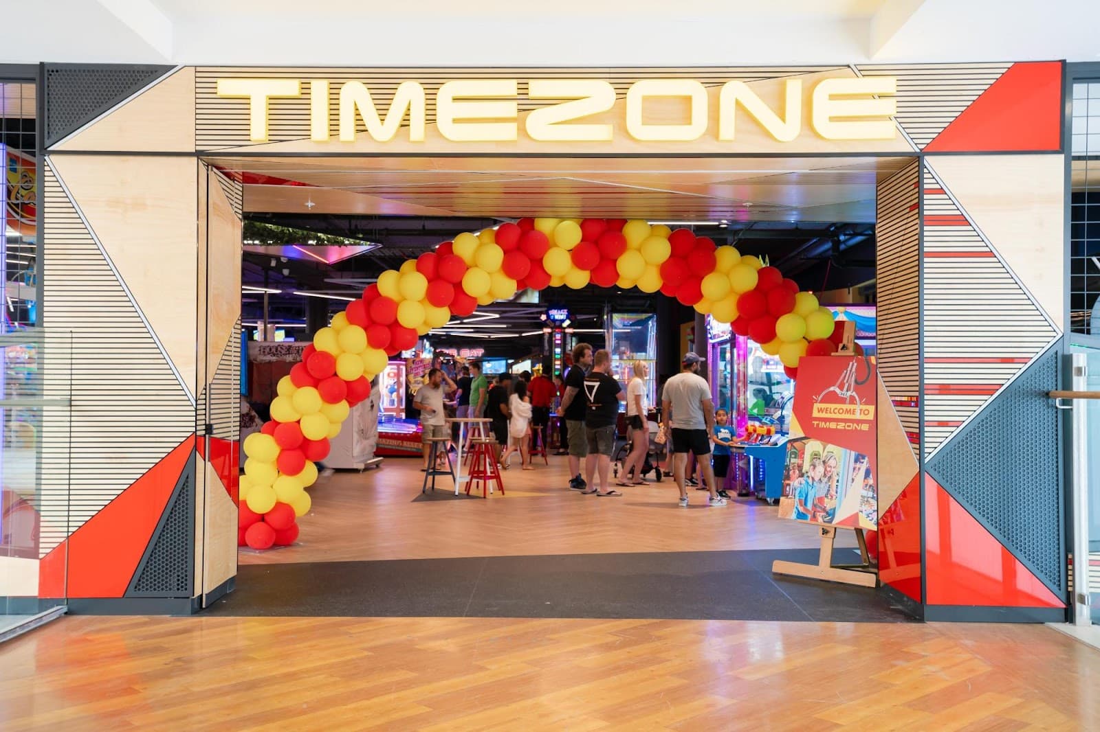 Timezone Surfers Paradise — Surfers Paradise, Gold Coast