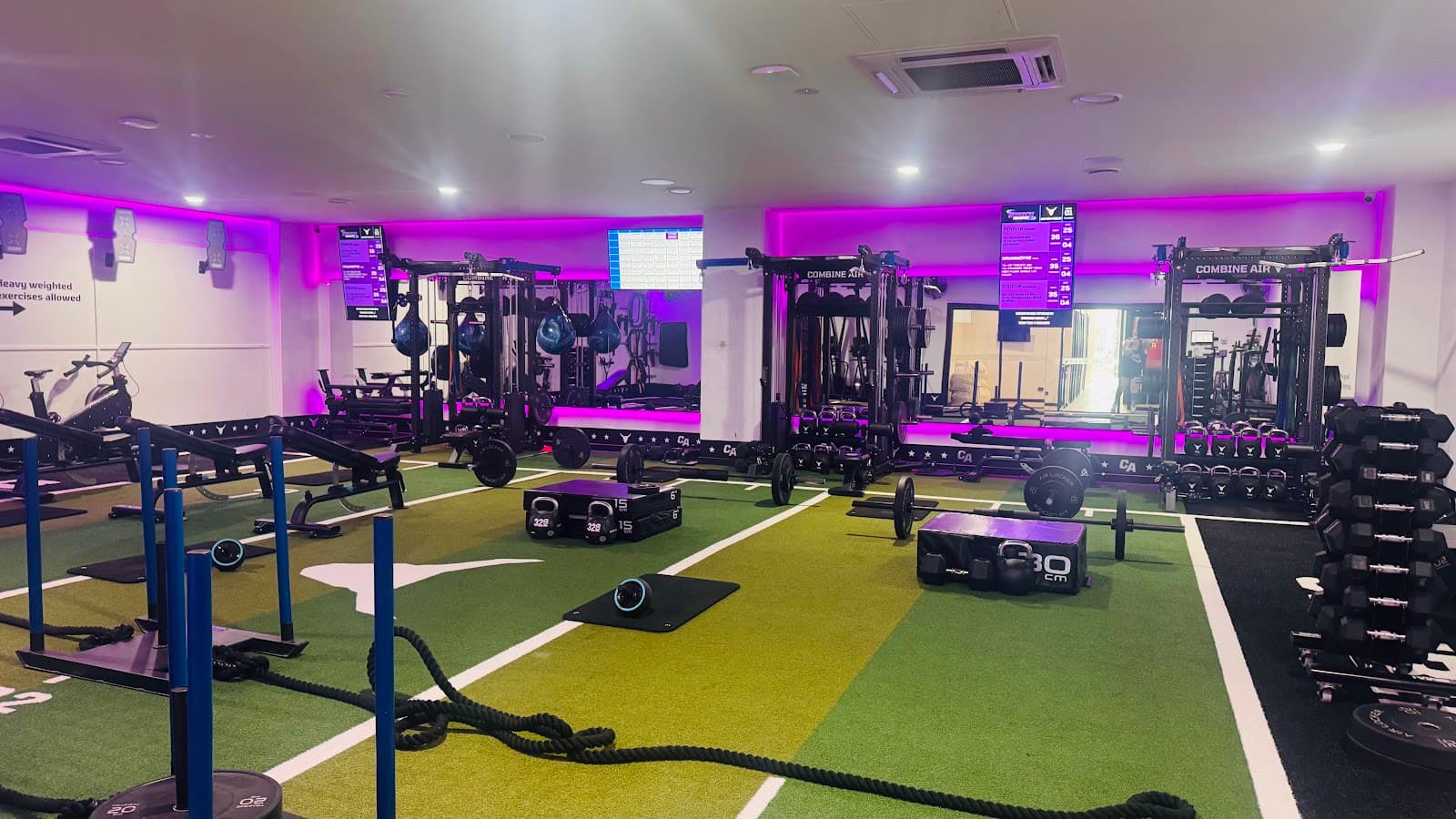 Combine Air Southport — Southport, Gold Coast