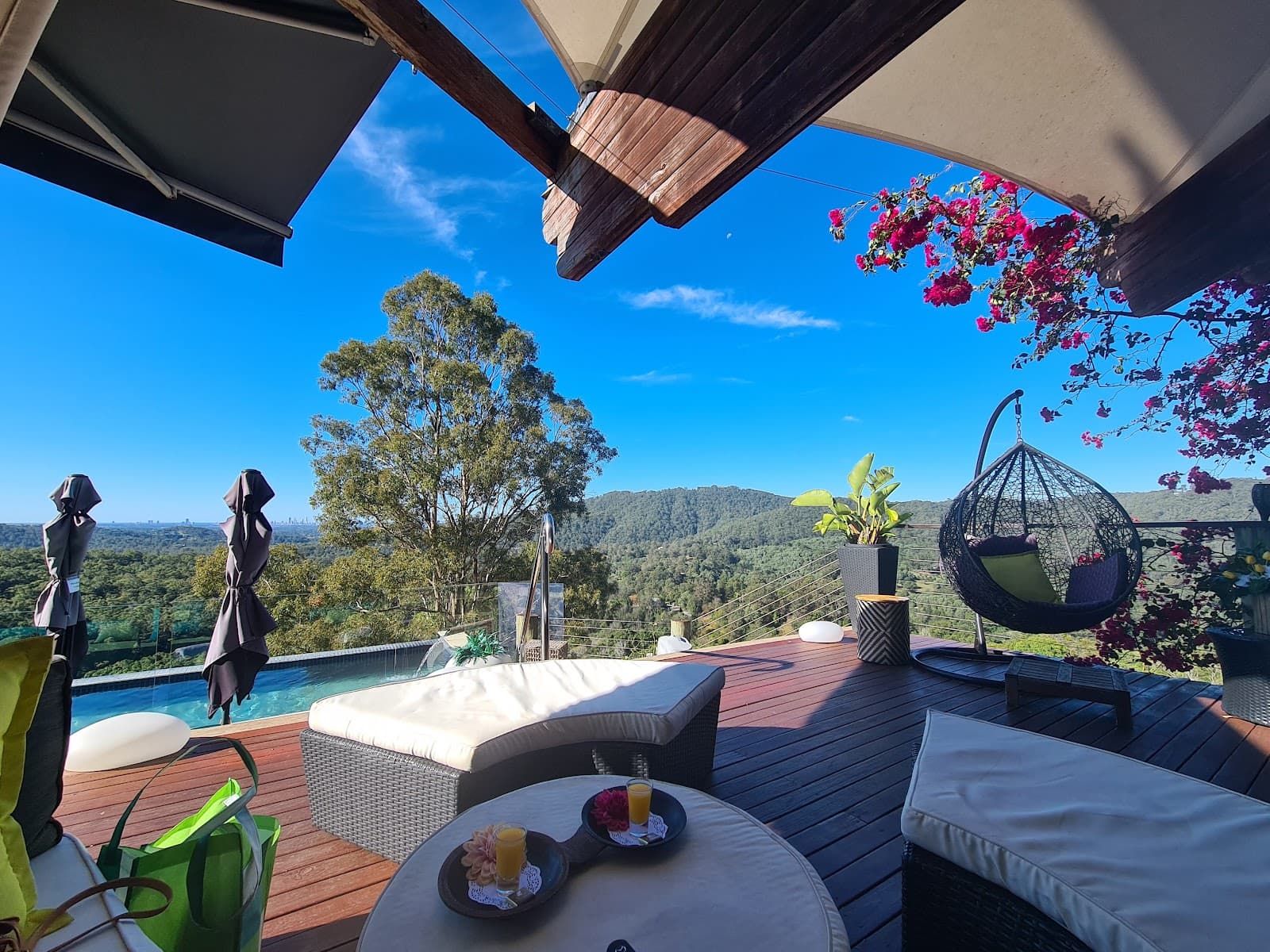 On Eagle Wings Mountain Retreat & Spa — Hope Island, Gold Coast