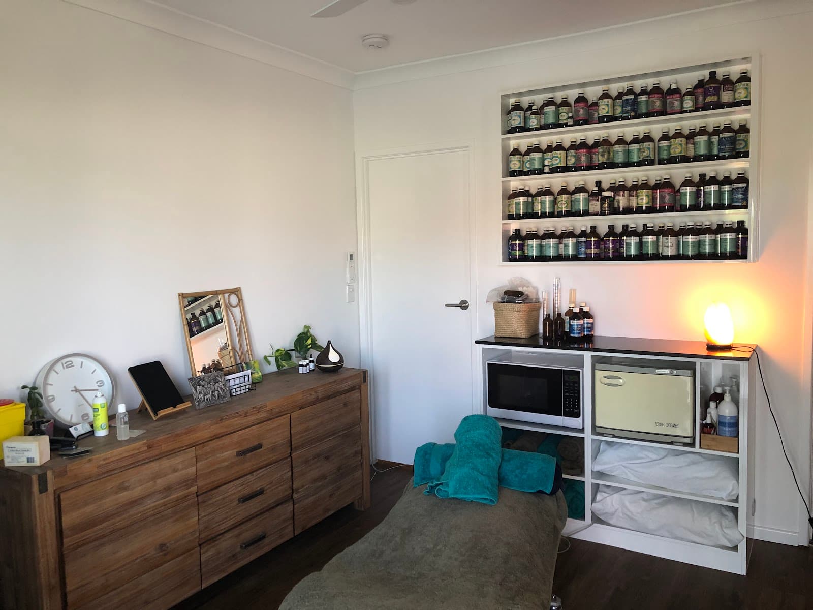 Leesa Webb Naturopath and Remedial Massage — Miami, Gold Coast