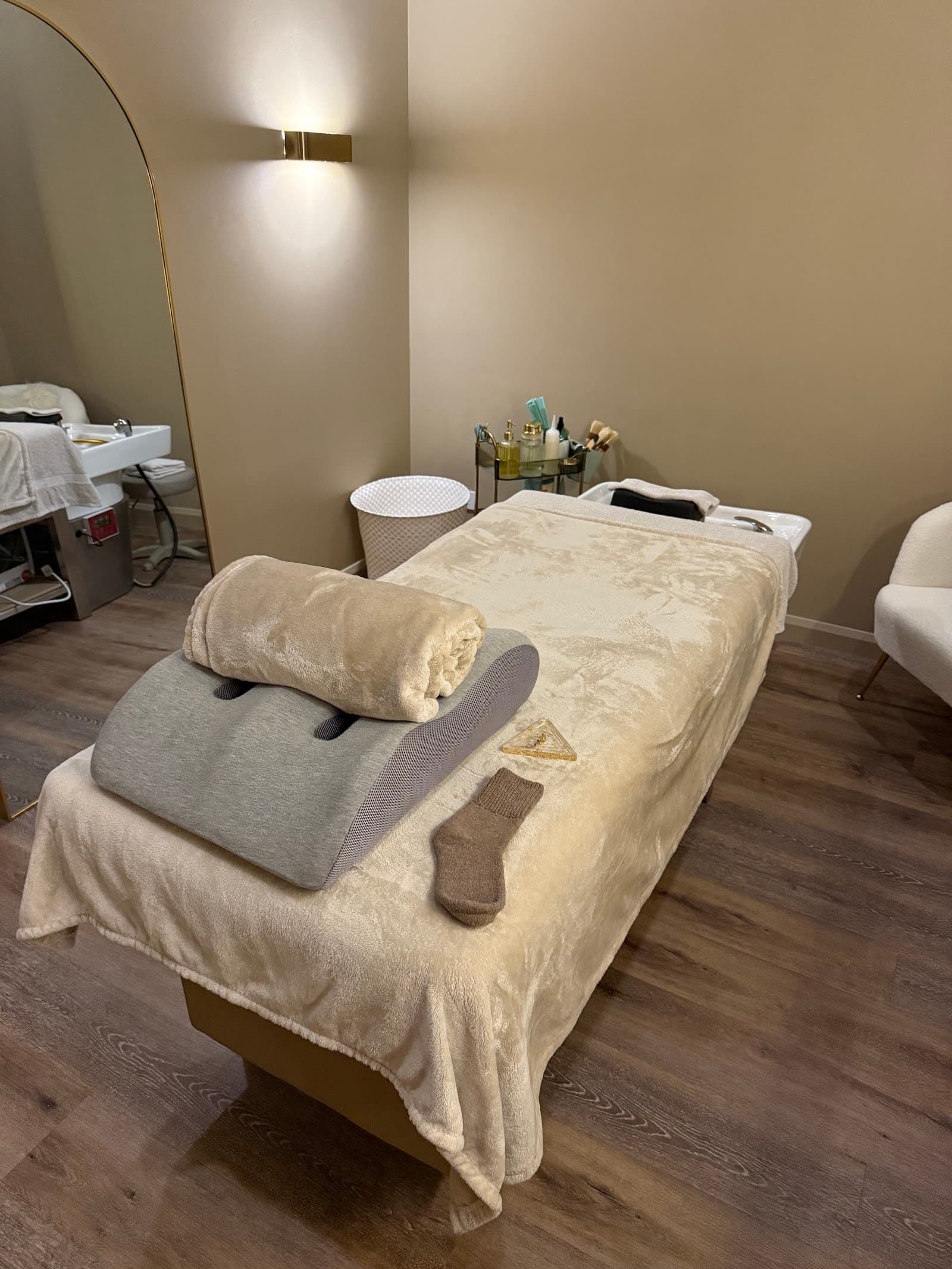 Jala Head Spa — Hope Island, Gold Coast