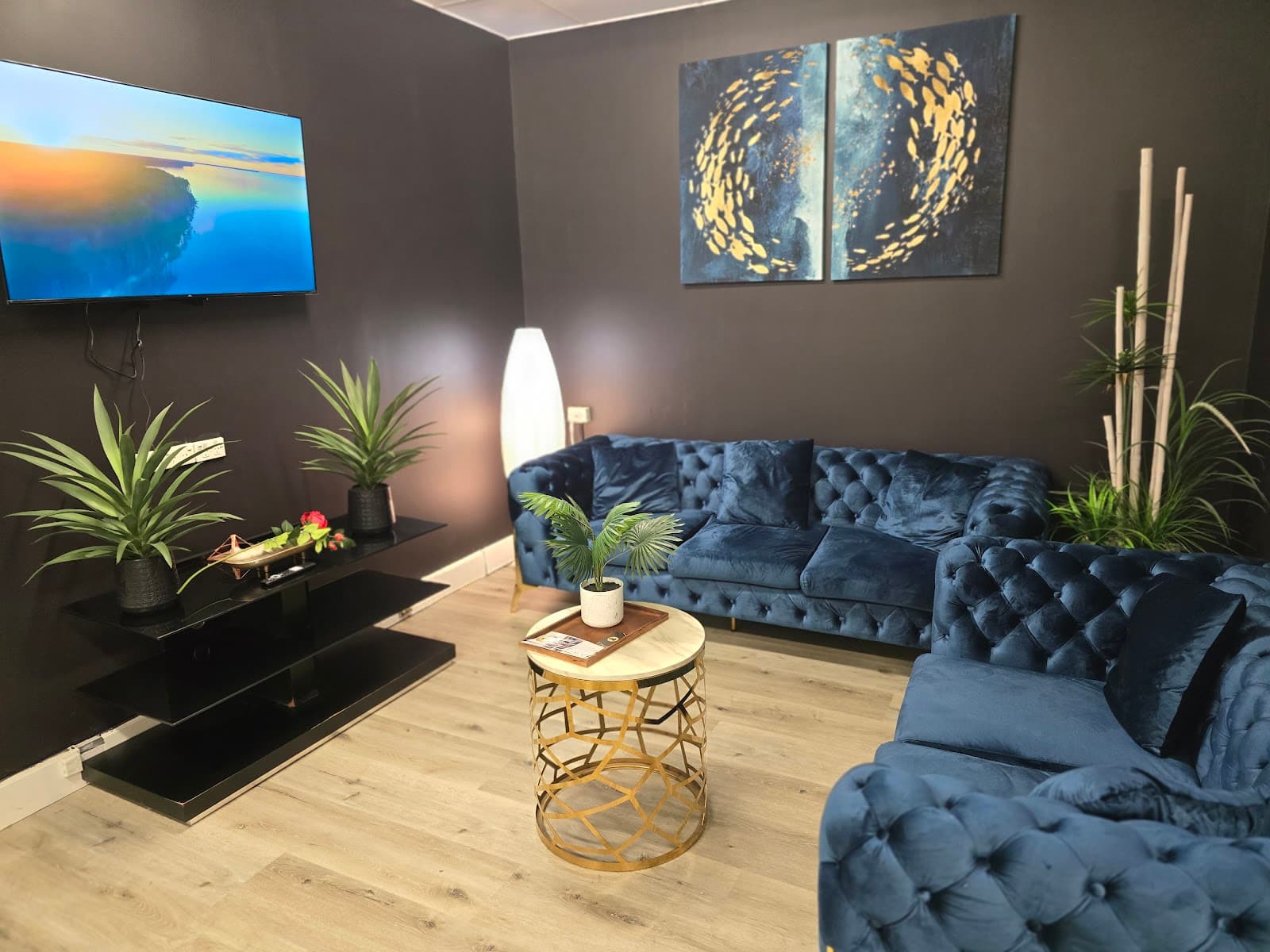 Onyx Mens Spa — Southport, Gold Coast