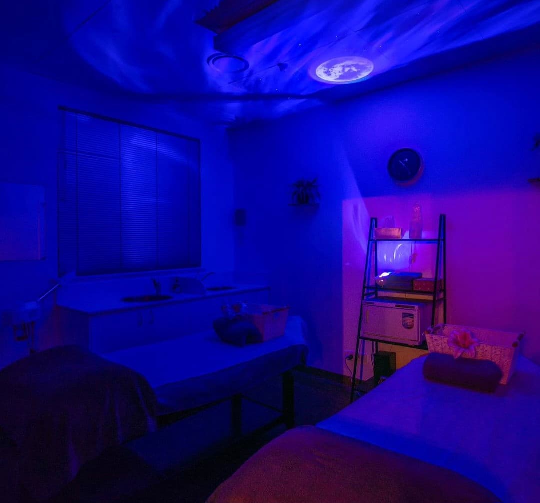 Onyx Mens Spa — Southport, Gold Coast