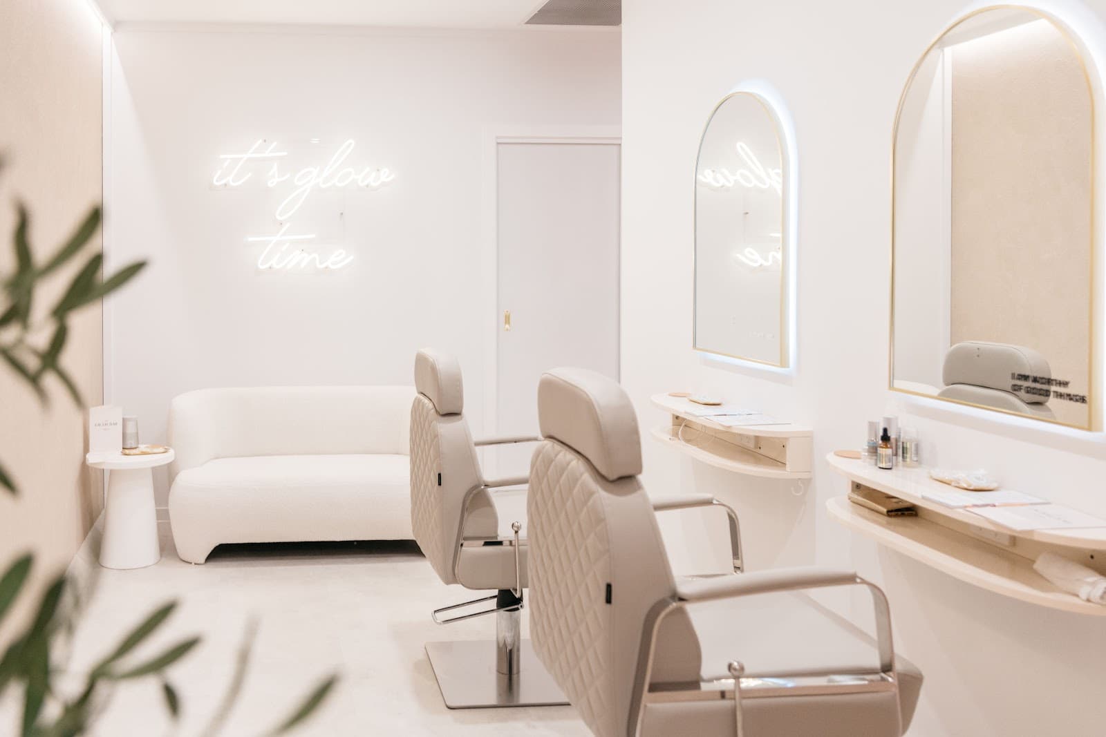 The Facial Bar — Mermaid Beach, Gold Coast