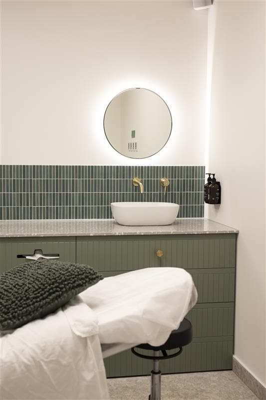 Artisan Aesthetic Clinics Robina — Robina, Gold Coast