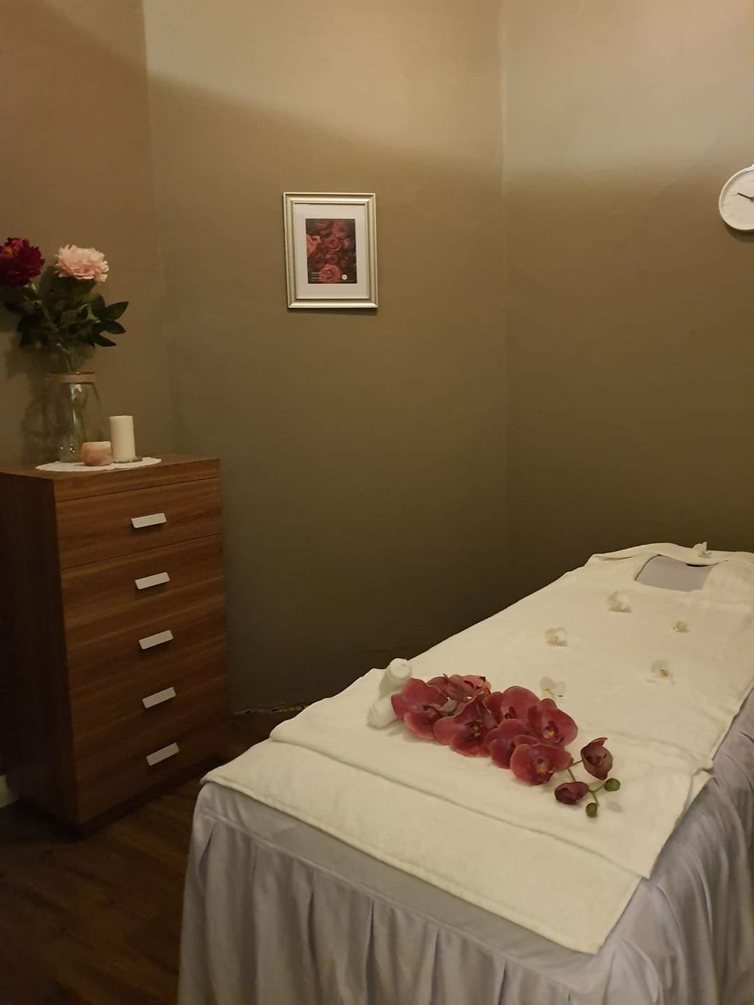 Two Sisters Luxury Massage — Robina, Gold Coast