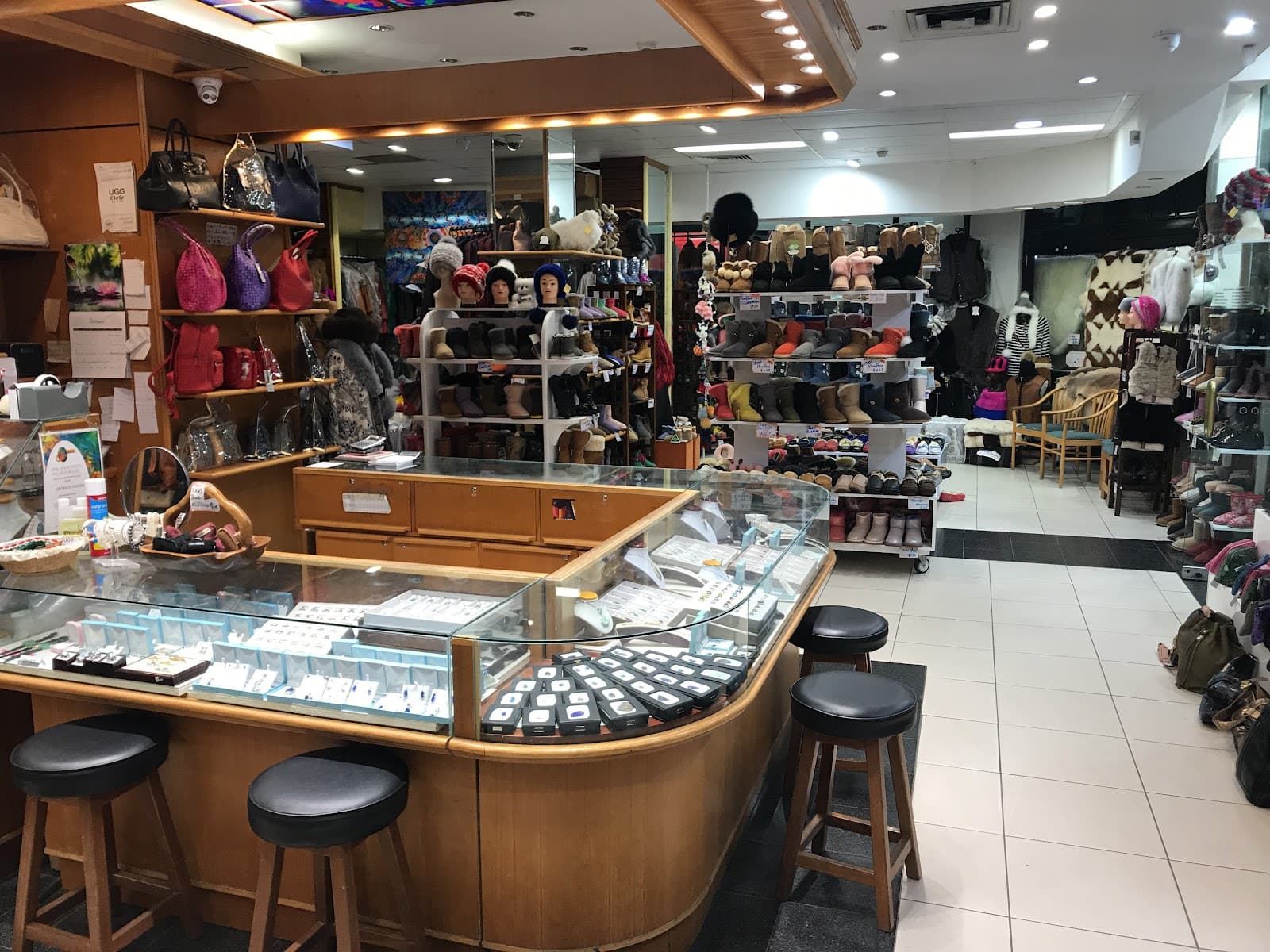 UGG Factory Outlet — Surfers Paradise, Gold Coast