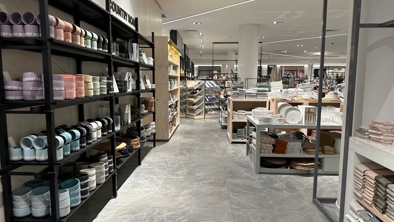 David Jones - Pacific Fair — Broadbeach, Gold Coast