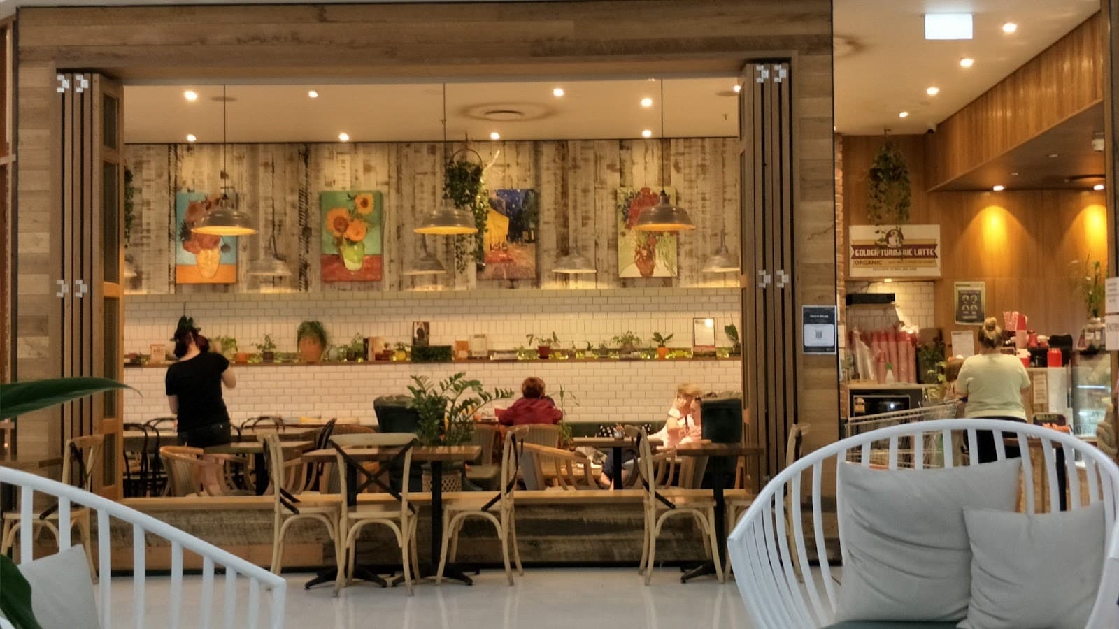 Stockland Burleigh Heads Shopping Centre — Burleigh Heads, Gold Coast